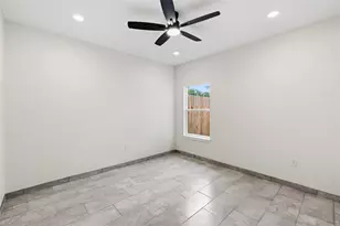 6138 Brookfield Dr, Houston, TX 77085 - Photo 7