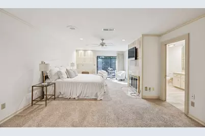 8800 Woodway Drive #15, Houston, TX 77063 - Photo 11