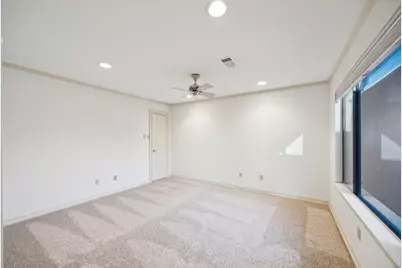 8800 Woodway Drive #15, Houston, TX 77063 - Photo 15