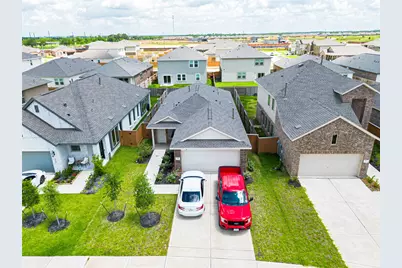 3008 Courtney Coral Lane, Katy, TX 77493 - Photo 3