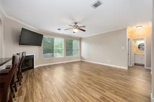 5498 Apple Blossom Ln, Friendswood, TX 77546 - Photo 9