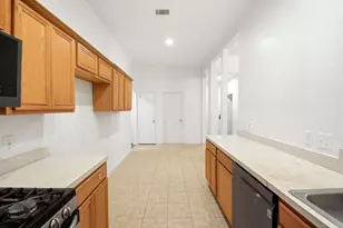 111 Thunder Basin Dr, Richmond, TX 77469 - Photo 17