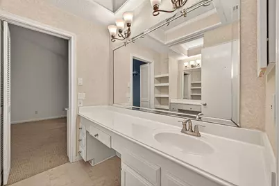 11711 Memorial Drive #13, Houston, TX 77024 - Photo 27