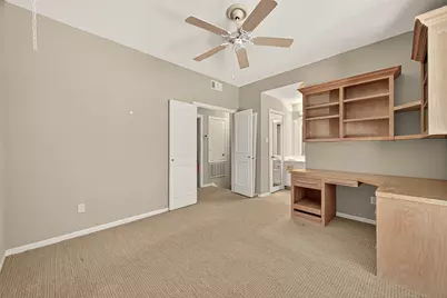 11711 Memorial Drive #13, Houston, TX 77024 - Photo 31