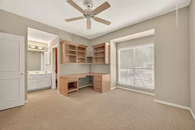 11711 Memorial Drive #13, Houston, TX 77024 - Photo 33