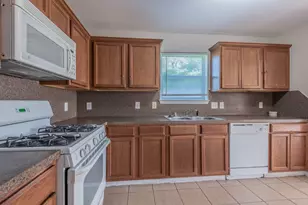 10203 Azalea Village, Houston, TX 77088 - Photo 7