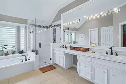 4250 Noble Oak Trail, Houston, TX 77059 - Photo 13