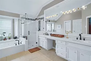 4250 Noble Oak Trail, Houston, TX 77059 - Photo 13