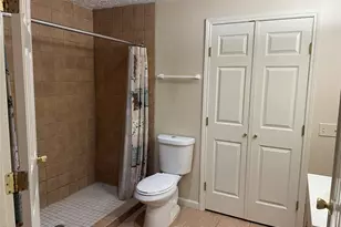 302 Somerset Rd, Conroe, TX 77316 - Photo 13