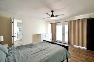 13529 Woodchester Dr, Sugar Land, TX 77498 - Photo 25