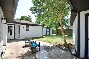 13529 Woodchester Dr, Sugar Land, TX 77498 - Photo 33