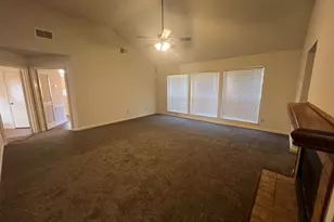 16218 Canario Dr, Houston, TX 77083 - Photo 5