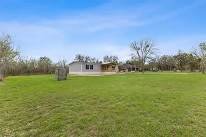 1014 Doe Run, Caldwell, TX 77836 - Photo 5