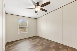 1014 Doe Run, Caldwell, TX 77836 - Photo 17