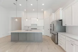 15910 Mahogany Mist Dr, Conroe, TX 77302 - Photo 11