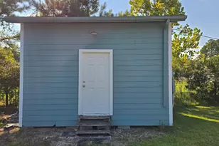 2717 County Rd 3479B, Cleveland, TX 77327 - Photo 41