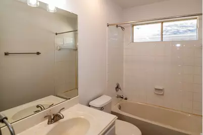 18018 Oakmoss Hill Court, Richmond, TX 77407 - Photo 7