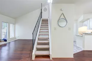 10811 Richmond Ave, Houston, TX 77042 - Photo 27