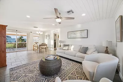 16642 Bermuda Way, Jamaica Beach, TX 77554 - Photo 5