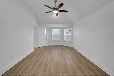 14021 Baikal Manor Drive, Santa Fe, TX 77510 - Photo 7