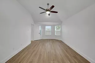 14021 Baikal Mnr Dr, Santa Fe, TX 77510 - Photo 7