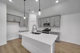 14021 Baikal Mnr Dr, Santa Fe, TX 77510 - Photo 3