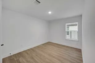 14021 Baikal Mnr Dr, Santa Fe, TX 77510 - Photo 23
