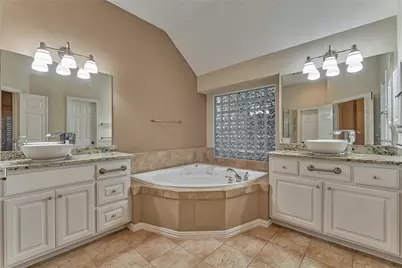 11 Brookwood Court, Montgomery, TX 77356 - Photo 21