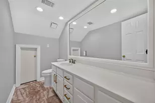 45 Clansmoor Ct, Sugar Land, TX 77479 - Photo 9