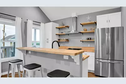 1041 Sunset Circle W, Crystal Beach, TX 77650 - Photo 21