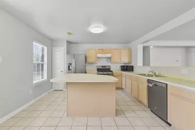 21106 Blackbluff Court, Katy, TX 77449 - Photo 9