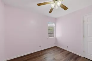 1101 Laredo St, Sinton, TX 78387 - Photo 15