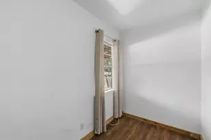 1101 Laredo St, Sinton, TX 78387 - Photo 17