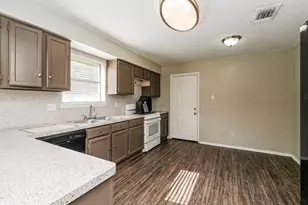 15511 Evergreen Grove Dr, Houston, TX 77083 - Photo 9