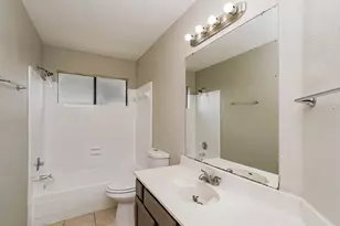 15511 Evergreen Grove Dr, Houston, TX 77083 - Photo 17