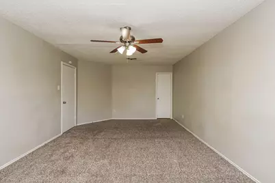 15511 Evergreen Grove Drive, Houston, TX 77083 - Photo 11