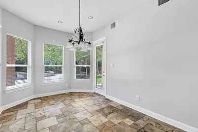 14115 Norhill Pointe Drive, Houston, TX 77044 - Photo 21