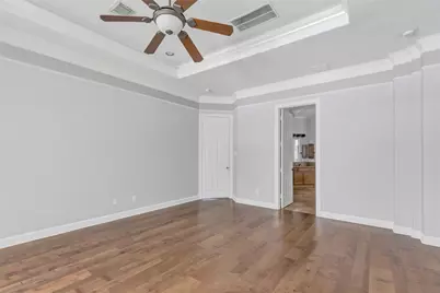 14115 Norhill Pointe Drive, Houston, TX 77044 - Photo 29