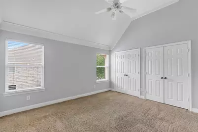 14115 Norhill Pointe Drive, Houston, TX 77044 - Photo 45