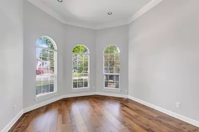 14115 Norhill Pointe Drive, Houston, TX 77044 - Photo 15