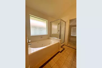 7815 Log Hollow Drive, Houston, TX 77040 - Photo 11