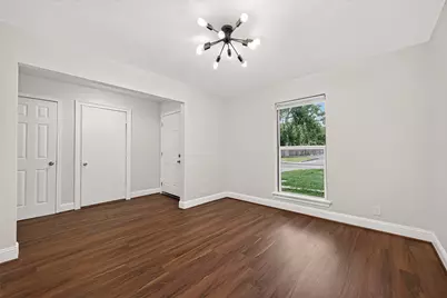 509 Southern Oaks Drive, Lake Jackson, TX 77566 - Photo 7