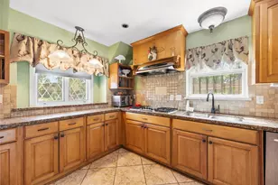 2414 Sieber Dr, Houston, TX 77017 - Photo 11