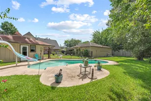 2414 Sieber Dr, Houston, TX 77017 - Photo 5