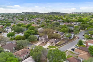 11105 Forest Breeze, Live Oak, TX 78233 - Photo 9