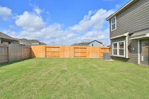 4418 Azalea Blossom Rd, Pinehurst, TX 77362 - Photo 31