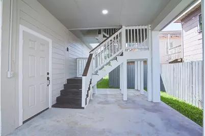 4025 Avenue M, Galveston, TX 77550 - Photo 41