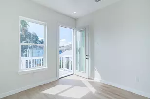 4025 Avenue M, Galveston, TX 77550 - Photo 27