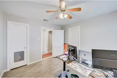 4311 Ione Street, Bellaire, TX 77401 - Photo 17