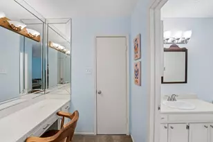 409 N Post Oak Ln, Houston, TX 77024 - Photo 31